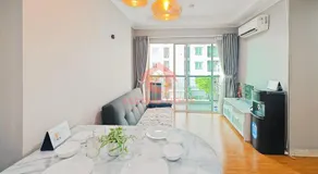 Stylish 2BR MOI Apt with Pool, Gym, Wi-Fi - Image 5