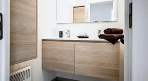 Lumina Suite Seaview & Garage - Image 3