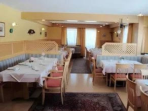 Apparthotel Samson - Image 5
