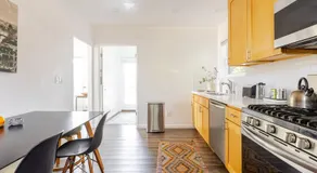 Serene and beautiful hillside retreat - Image 2