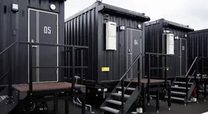 HOTEL R9 The Yard Koka - Image 4
