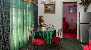 Ballarat Aroma Cottage - Image 5