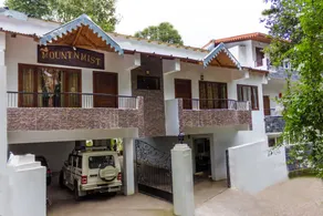 Mount N Mist Hotel - Image 5