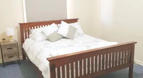 3 Bedroom Home - Image 4