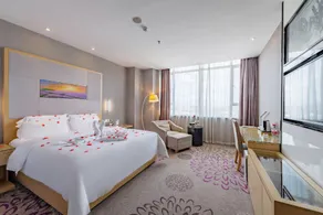 Lavande Hotel Huizhou Yuanzhou - Image 2