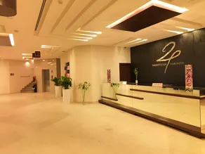 24 Tech Hotel - Image 3