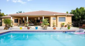 Yuli's Home - Image 4
