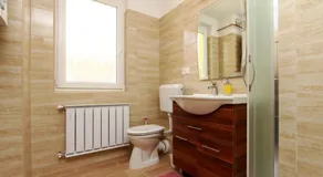 Bodó Park Apartment - Image 2