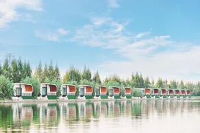Saksiam Lakeside Resort - Image 2