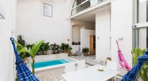 Eva Recommends Sanlúcar City & Pool - Image 4
