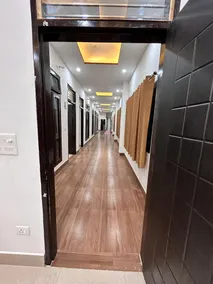 HOTEL HIMALAYAN FOXHOLE - Image 3
