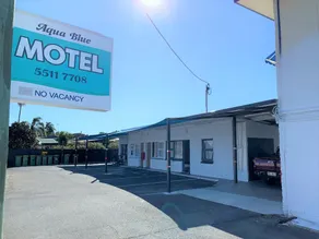Aqua Blue Motel - Image 5