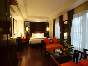 The Palmy Hotel and Spa - Image 2
