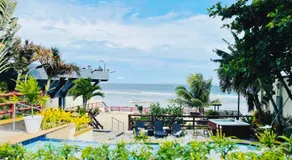 Palmbeach Resort Mactan Cebu powered by Cocotel - Image 4