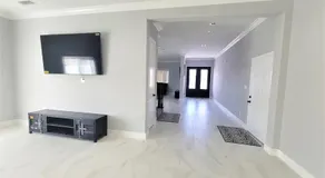 Huge Family Home Near Disneyland & SoCal Beaches - Image 4
