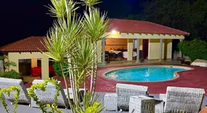 Dithabeng View Guest House - Image 4