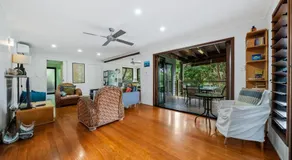 Billa Blue Beach House - Image 3