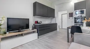 Lux Apartment Near Center 2 Bedrooms Free parking - Image 2
