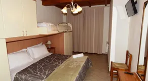 CASA MAIRA IN CENTRO A SATURNIA - Image 2