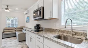 Shore Point Cottages - Image 2