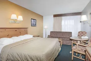 Travelodge Pelham Birmingham - Image 5