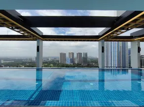 Capital O 804 The Residences at Bonifacio Civic Center - Image 4