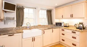 Murphys House - 3 bed Luxury Central Townhouse - Image 2