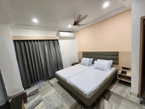 hotel sri ram - Image 4