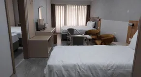 Arabella Hotel - Image 2