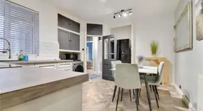 Manse Apartment - Image 5