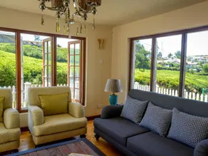 Villa Tea Fields - Free Breakfast, Just 4km from City, Near Lake Gregory - Image 2
