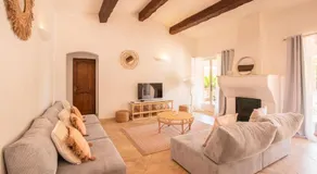 Villa Pastel aux portes de Saint Tropez dans un domaine 12 voyageurs 6 chambres - Image 2