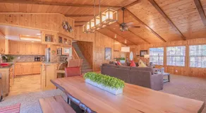 Stony Creek Cabin - Gorgeous home in the Eagle Mountain Estates - Image 2