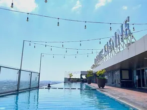 KUMU Suites Warhol at LK Simpang Lima Semarang - Image 4