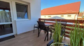 Mini Zoo Apartman - Image 3