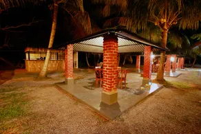 The Shenu Lake House - Image 5