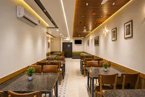 Hotel Imperial Inn - Indira Gandhi International Airport - Image 2