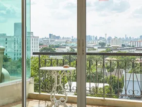 Metro Point Bangkok - Image 2