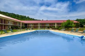 Hotel Taurus - Image 4