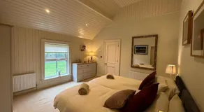 O'Hares Farmhouse - Image 2