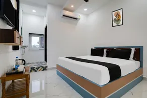 Hotel O LAHARI LUXURY ROOMS - Image 2