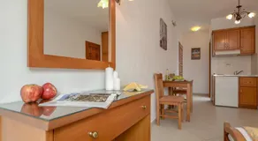 Dolphin Studios - Image 5