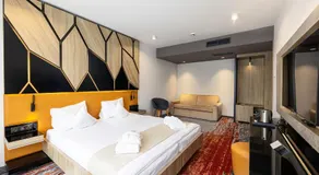 Avar Hotel - Image 2