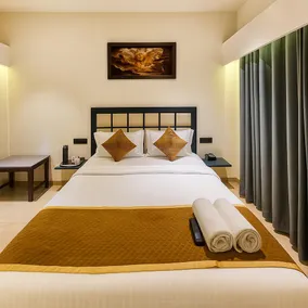 Asmeera Stays 3 BHK Mount Villa with Big Pool - Image 2
