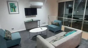 Large Home @Kingston Foreshore - Image 3