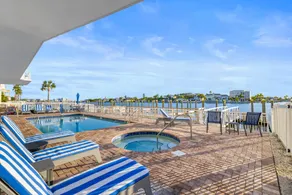 Provident Oceana Beachfront Suites - Image 3