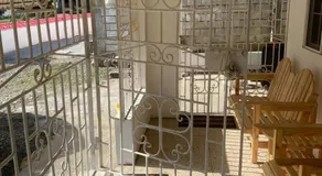 Entire 3 bedrooms in Saint Thomas Jamaica fully air-conditioning - Image 5