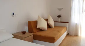 Hotel Kamari - Image 2