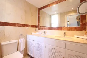 Panorama Sea Lake View Villa heated Pool, Wifi - Image 3