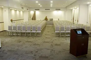 Altamira Village Hotel & Suites - Image 5